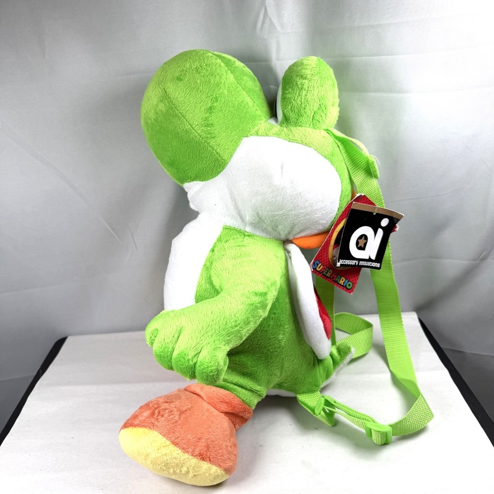 Nintendo Super Mario Bros 16" Yoshi Plush Backpack Bioworld / NEW with Tag - Picture 6 of 7